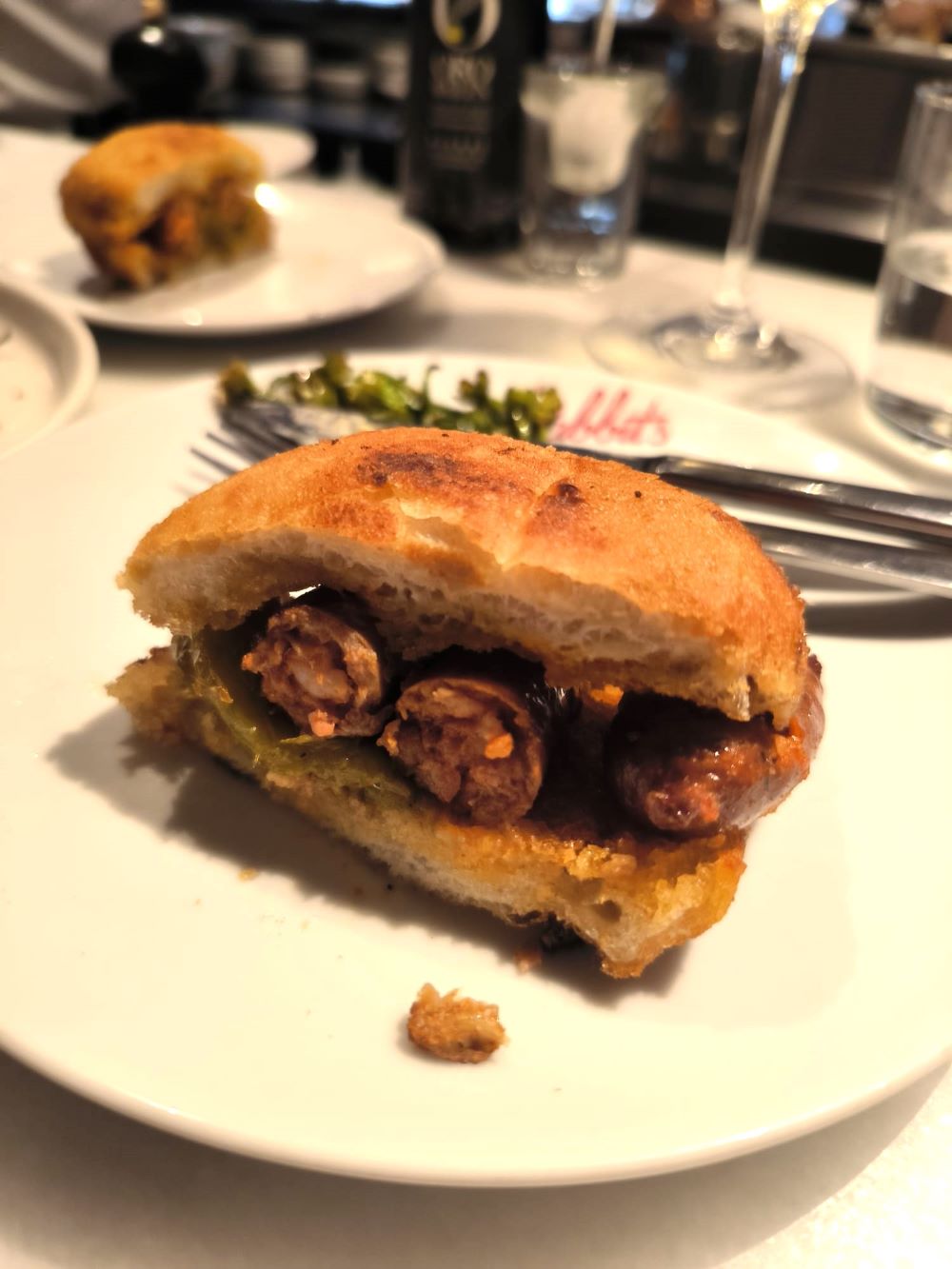 Rabbit's Bar • Un buen día en Barcelona