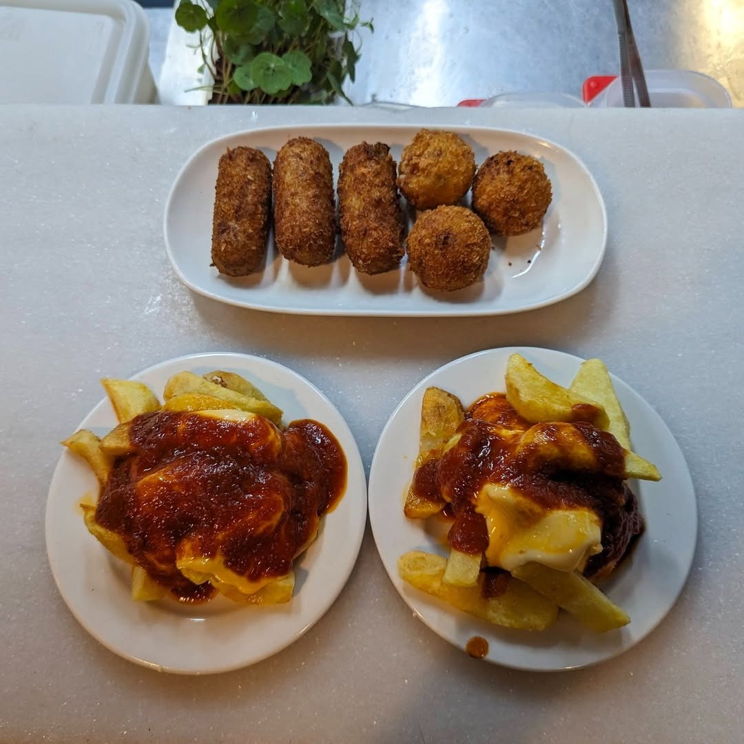 Las mejores patatas bravas de Barcelona 2025