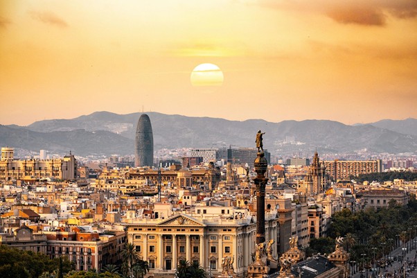 Looks confortables para visitar Barcelona en familia