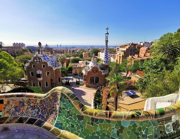 Looks confortables para visitar Barcelona en familia